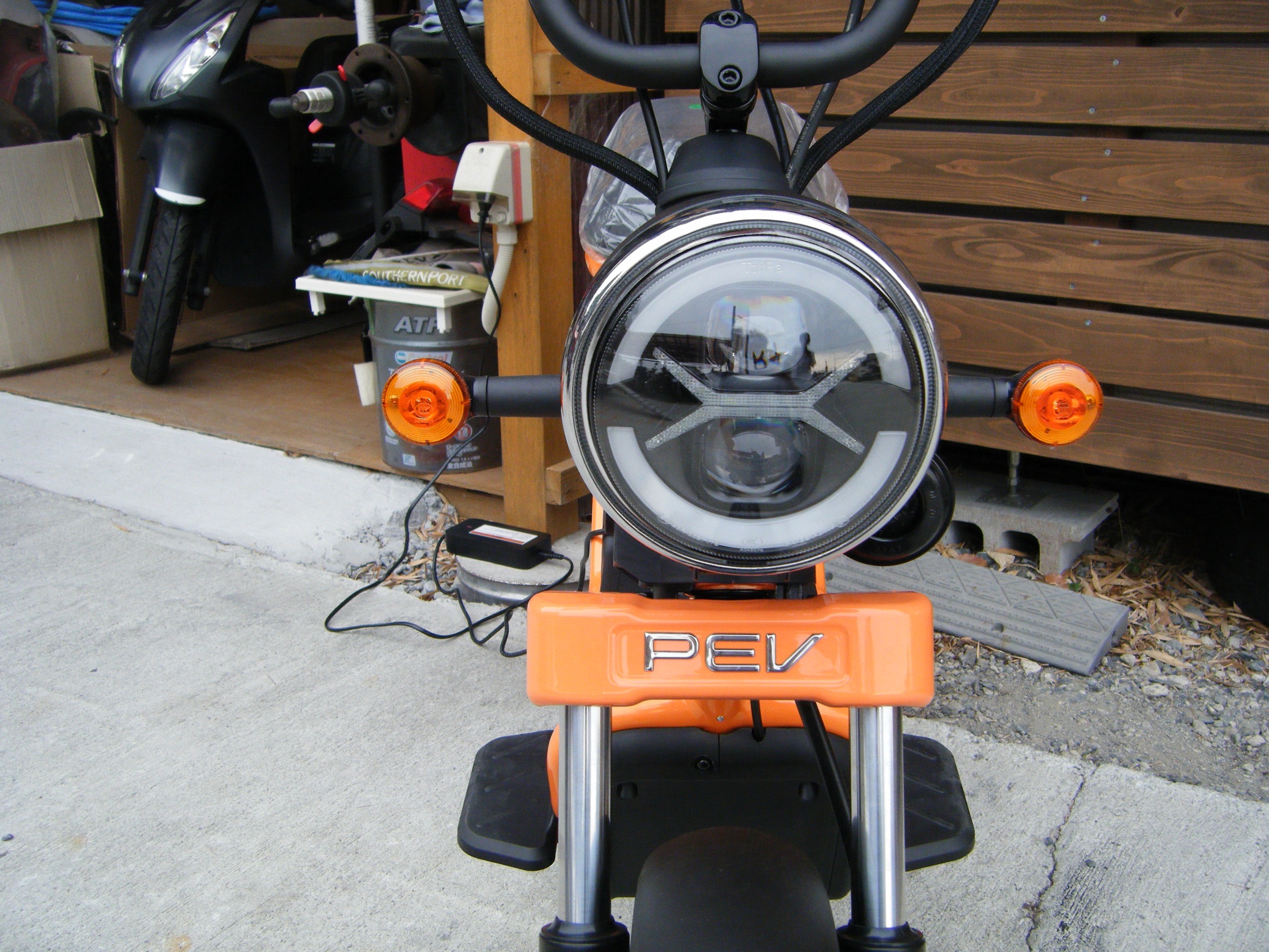 高槻市のバイクショップならTAKATSUKI BASE